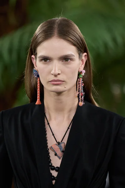 Look 132